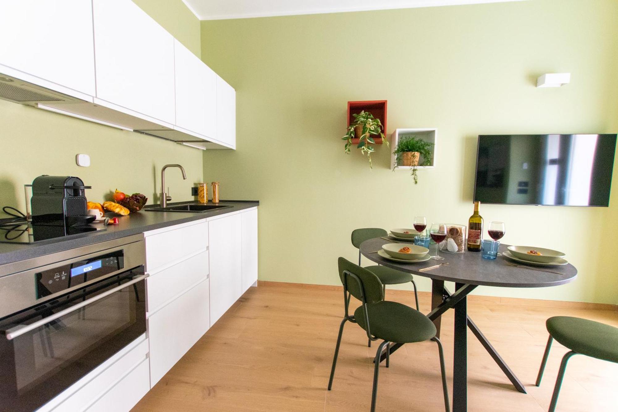 Ihost Luxury -Free Parking- Plana 6 Appartement Milaan Buitenkant foto